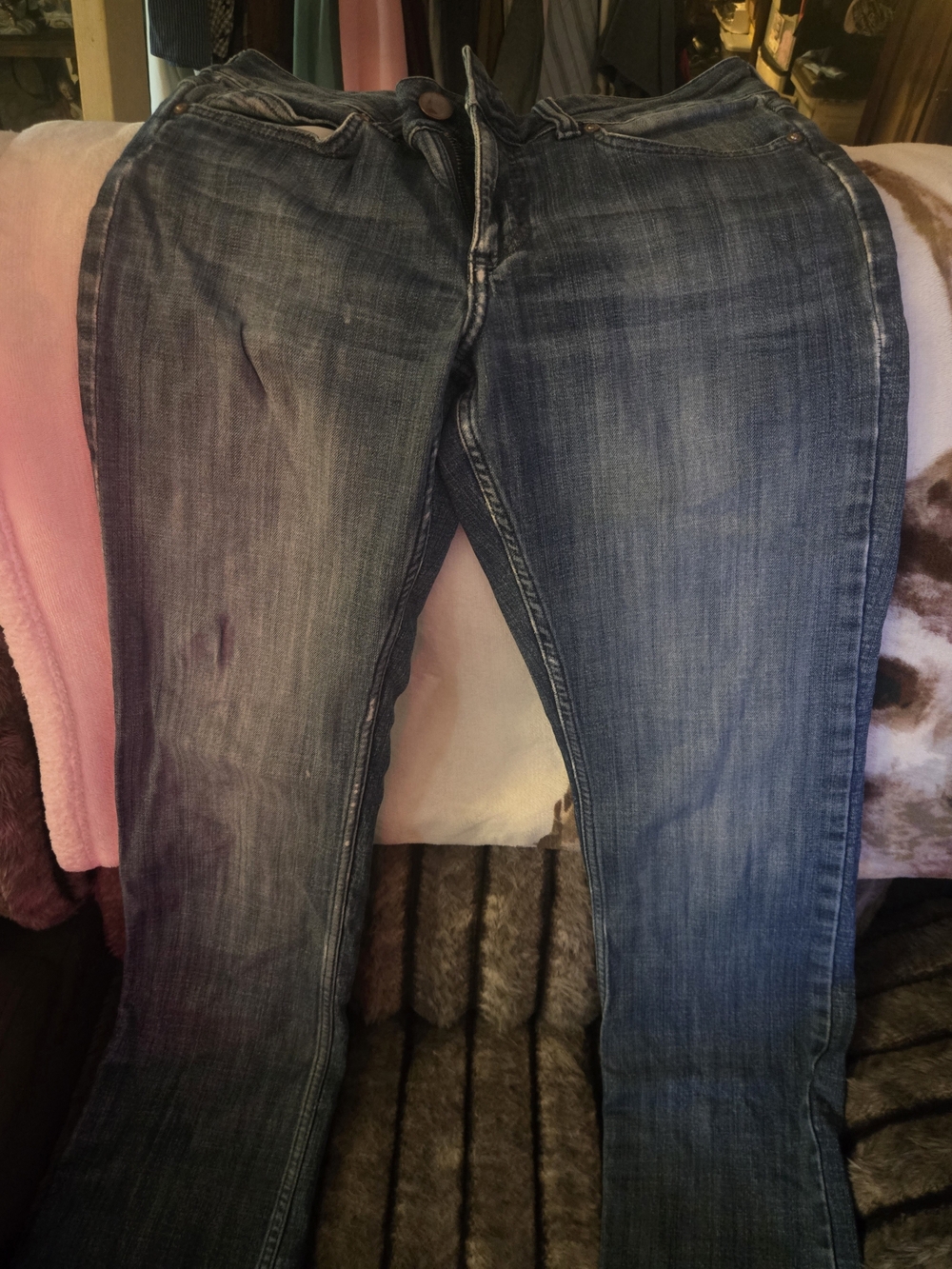 Wrangler Women's Straight Leg Faded Blue Jeans